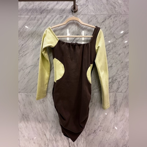 Unique Off Shoulder (single side) Dress - Picture 2 of 5